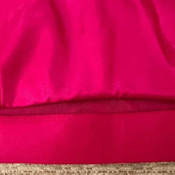 Fabletics Belle Iridescent High Impact Sports Bra - Picture 3 of 11